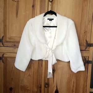 Faux fur cropped bolero